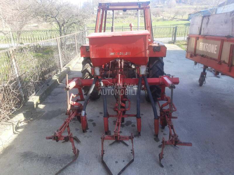 IMT dvoredni spartac