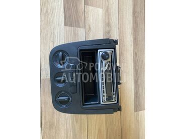 konzola za Volkswagen Golf 5 od 2003. do 2008. god.