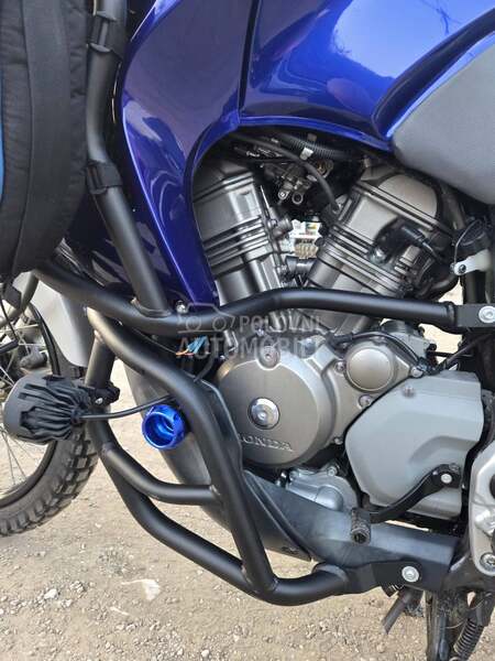 Honda transalp 650