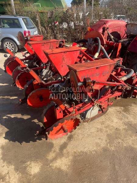 IMT Sejalica pneumatska