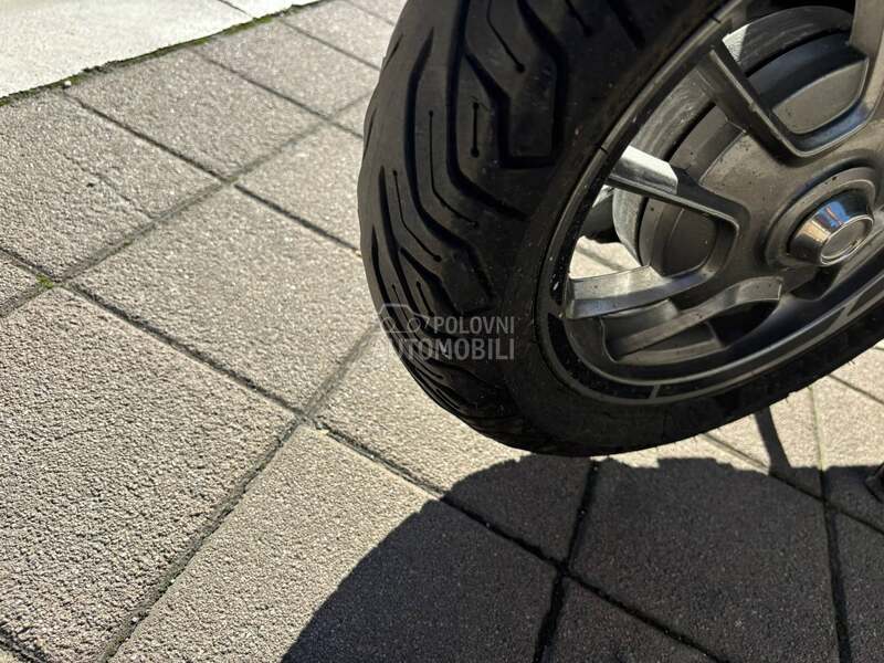 Piaggio VESPA ELETTRICA