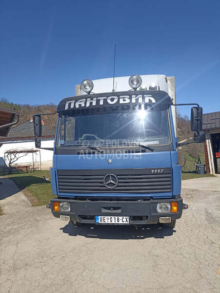 Mercedes Benz 1117