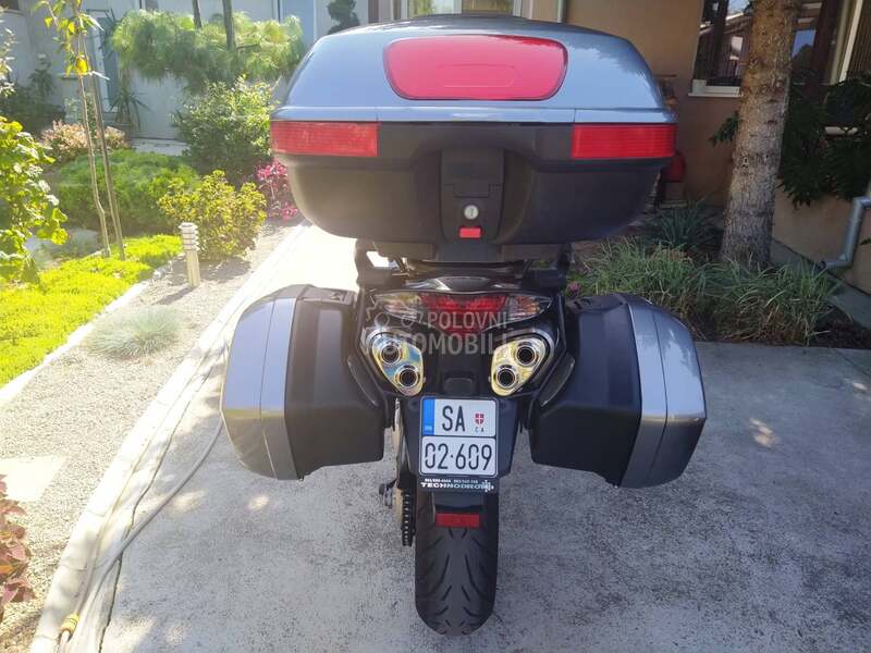 Honda VFR 800 RC 46 VTEC