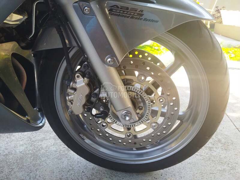 Honda VFR 800 RC 46 VTEC