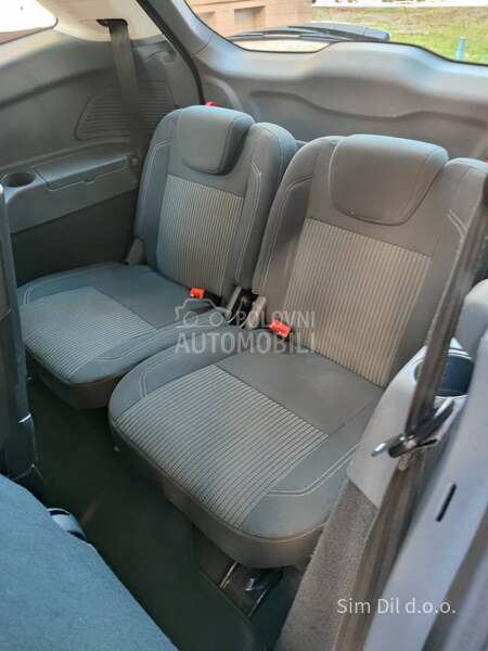 Ford Grand C-Max 1.6