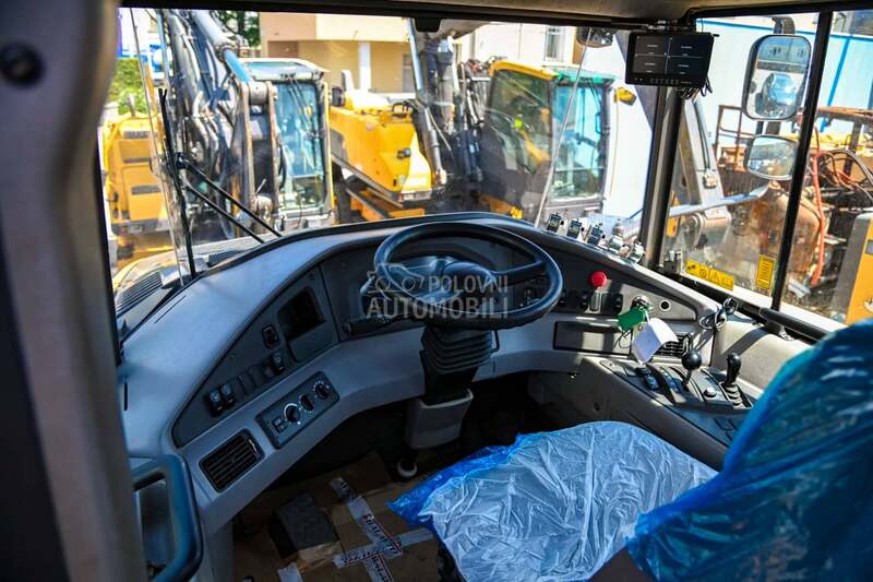Volvo A40F