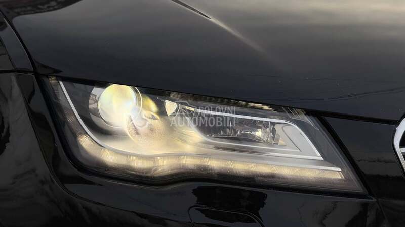 Audi A7 quattro Matrix