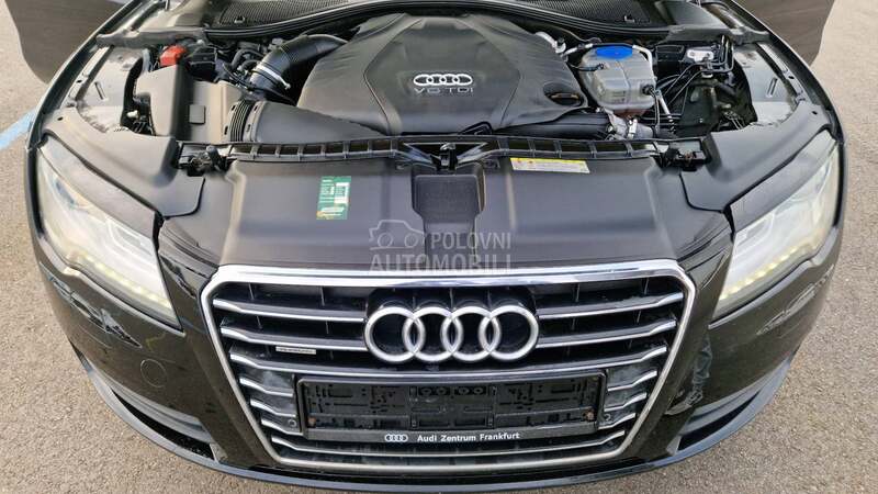Audi A7 quattro Matrix