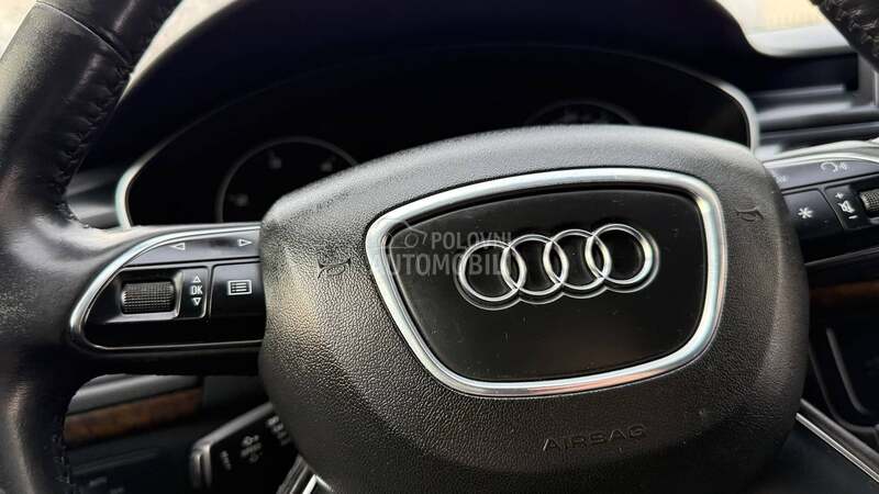 Audi A7 quattro Matrix