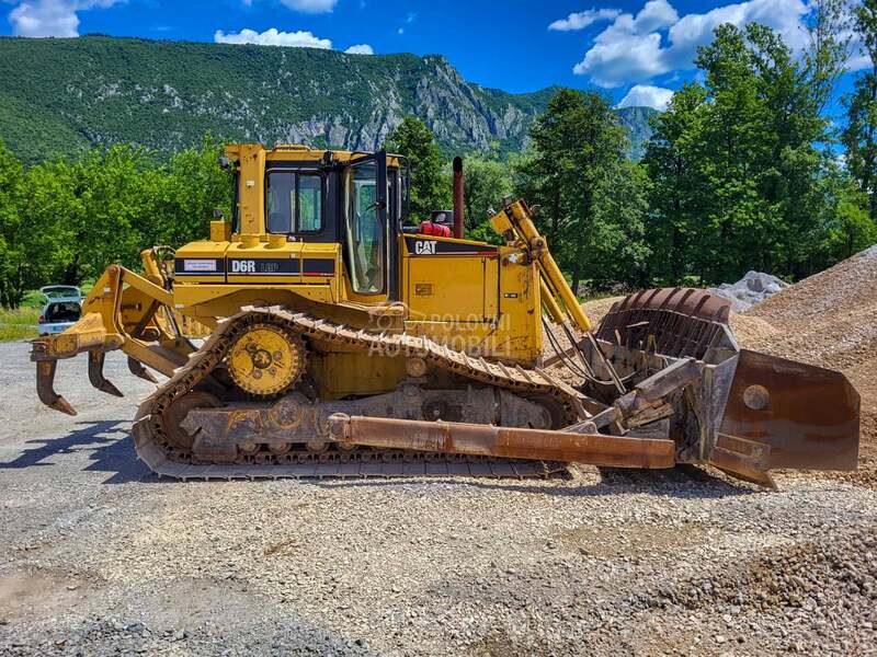 CAT D6R LGP