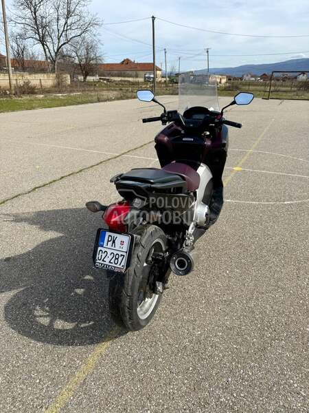 Honda Integra nc700d