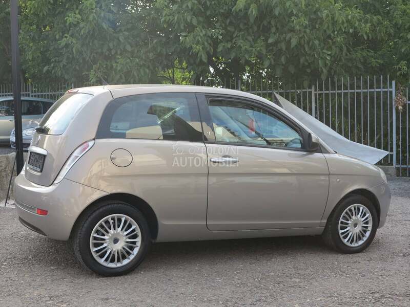 Lancia Ypsilon 1.2 B