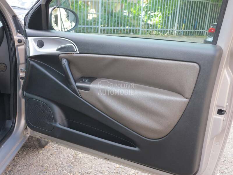 Lancia Ypsilon 1.2 B