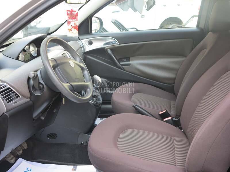 Lancia Ypsilon 1.2 B