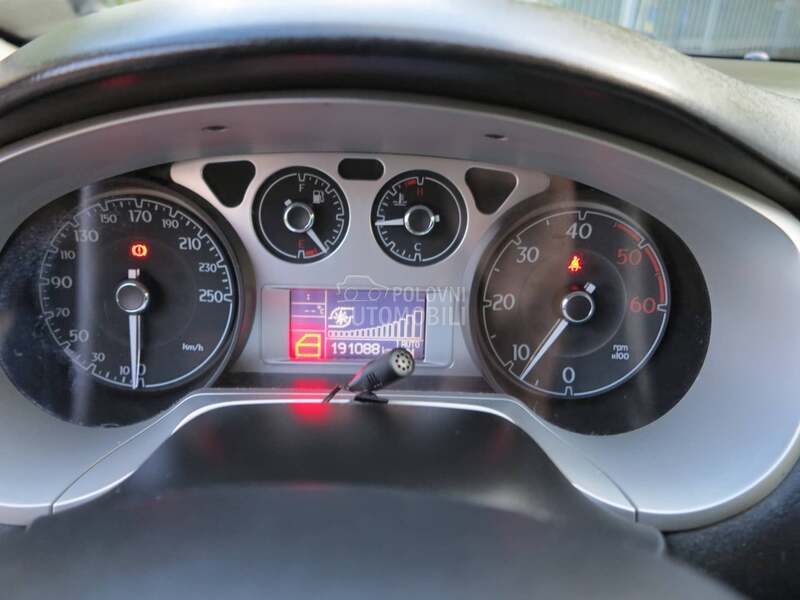 Lancia Delta 1.6 MJET