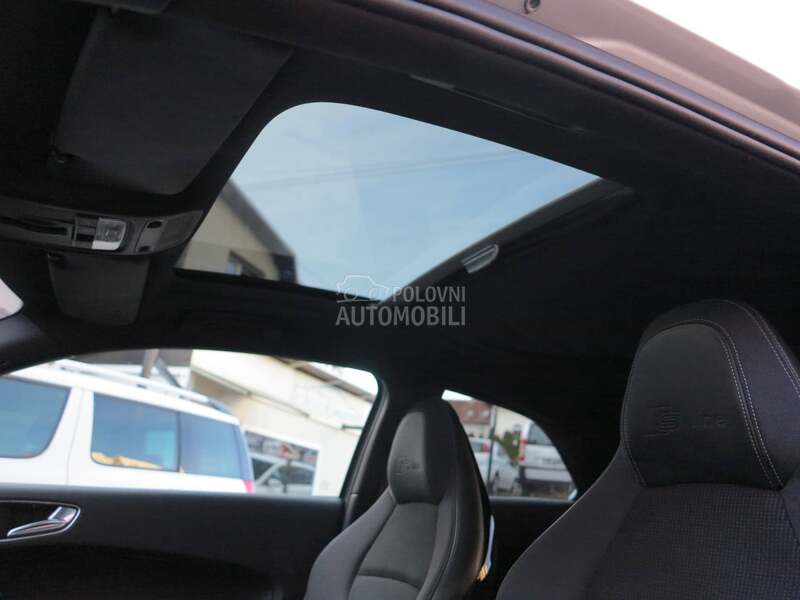 Audi A1 1.4 b 3 x Sline