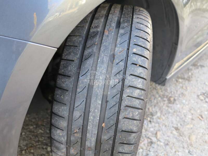 Audi A1 1.4 b 3 x Sline