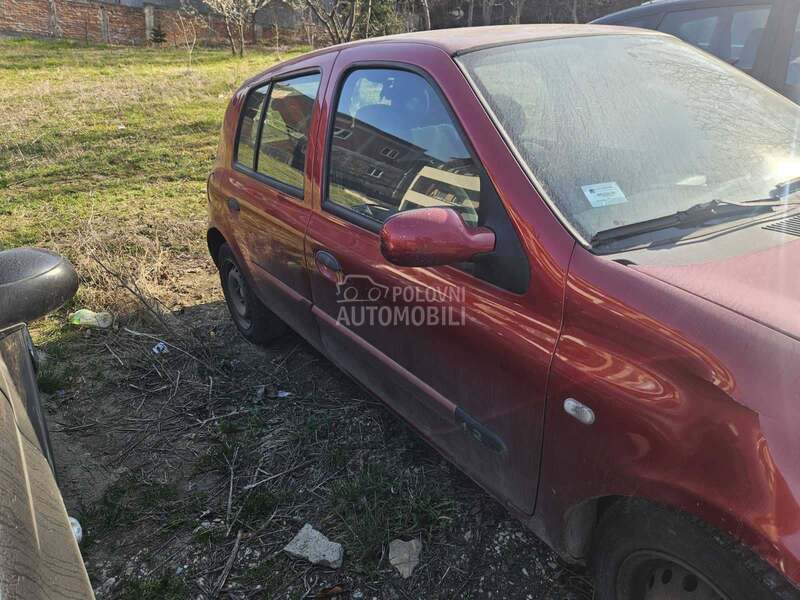 Renault Clio 1.2 b