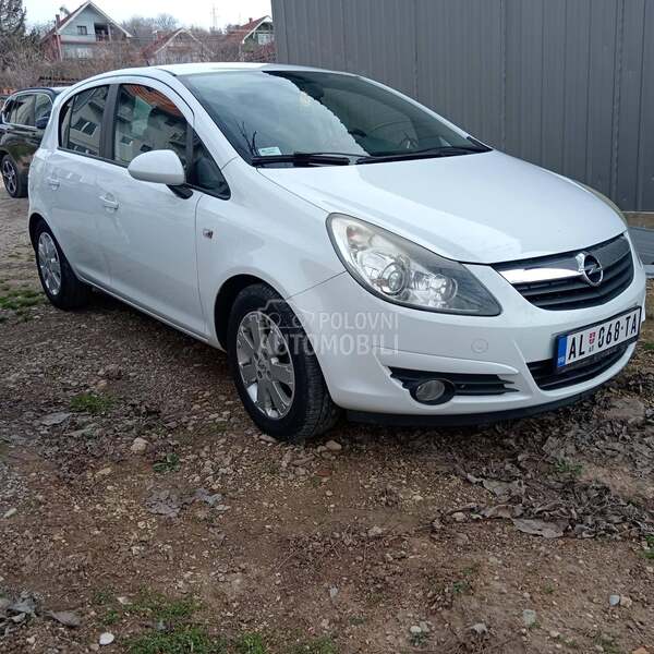 Opel Corsa D 1.4i