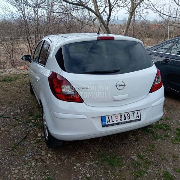 Opel Corsa D 1.4i