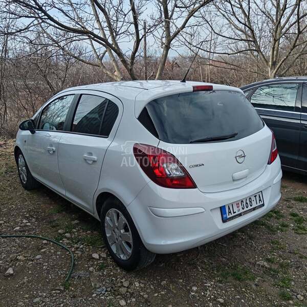 Opel Corsa D 1.4i