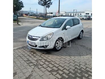 Opel Corsa D 1.4i