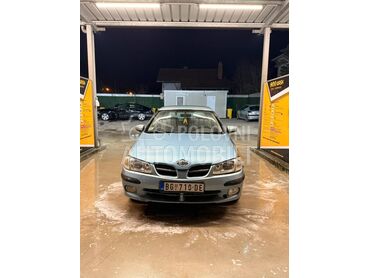 Nissan Almera 