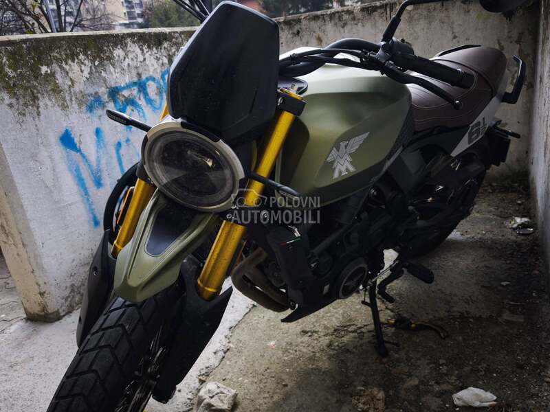 Moto Morini Seiemmezzo scr