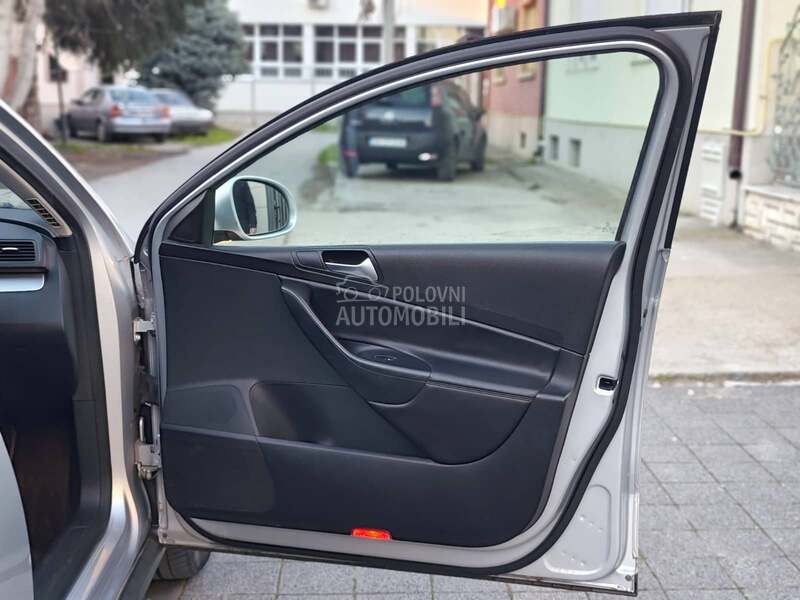 Volkswagen Passat B6 COMMONRAIL