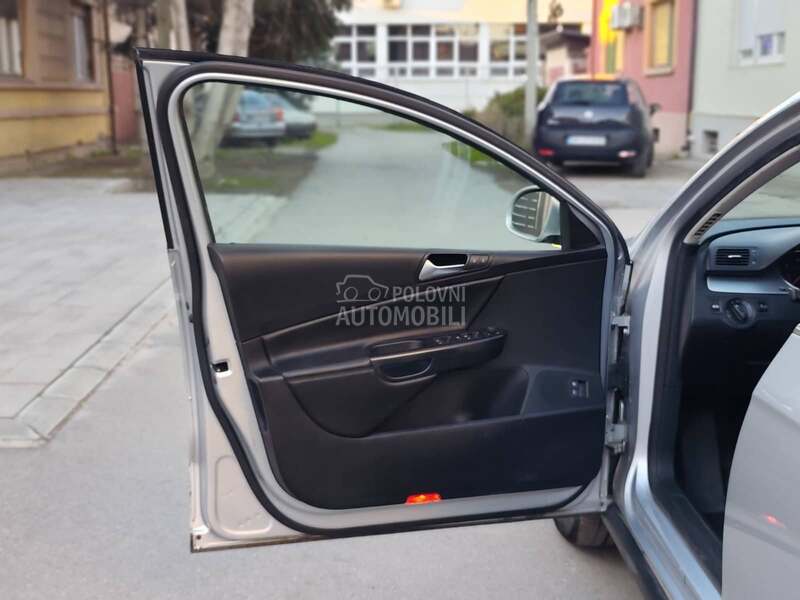 Volkswagen Passat B6 COMMONRAIL