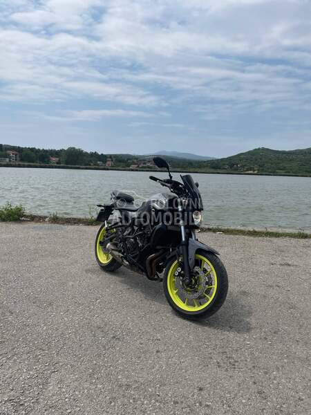 Yamaha mt 07