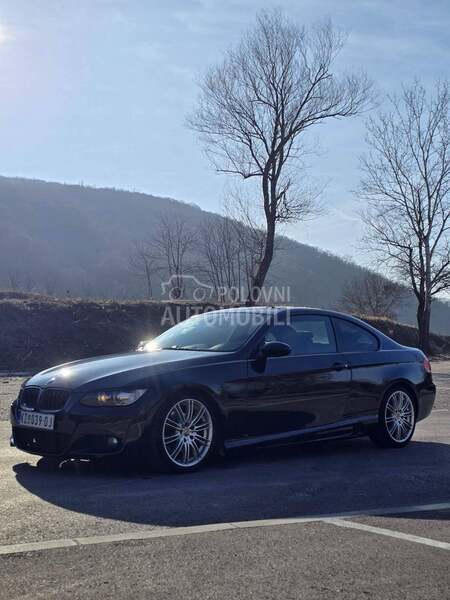 BMW 320 E92