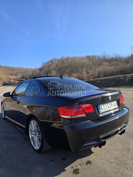 BMW 320 E92