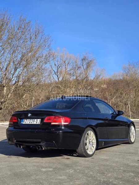 BMW 320 E92