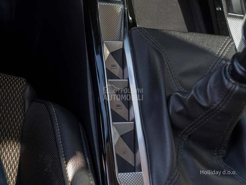 DS 3 1.2PureTech Led Nav