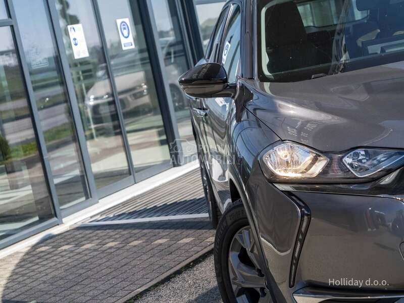 DS 3 1.2PureTech Led Nav