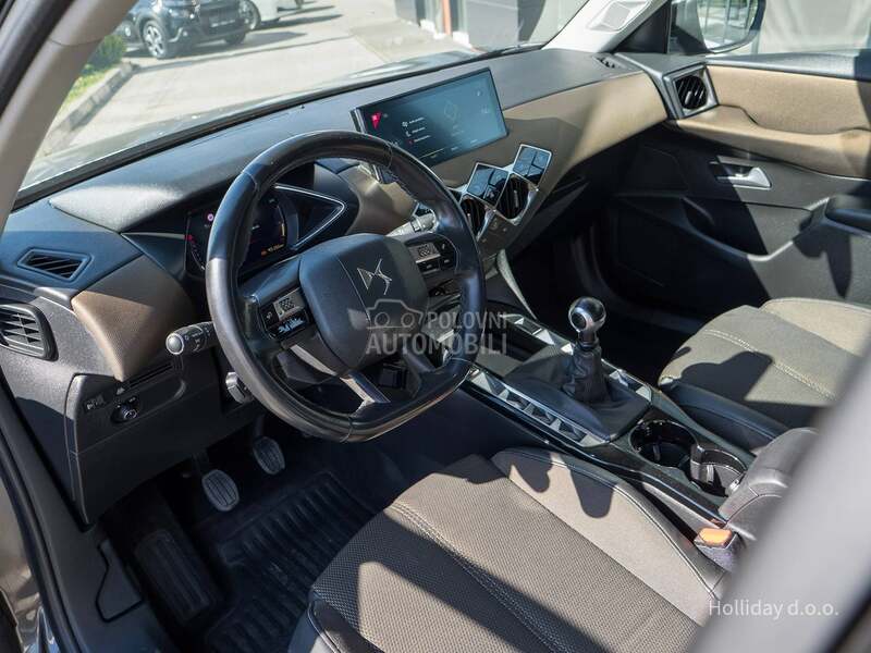 DS 3 1.2PureTech Led Nav