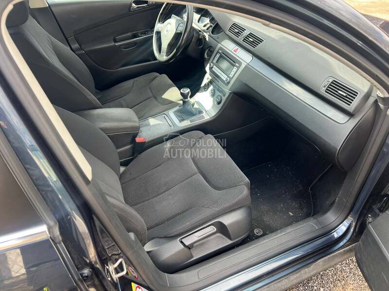 Volkswagen Passat B6 