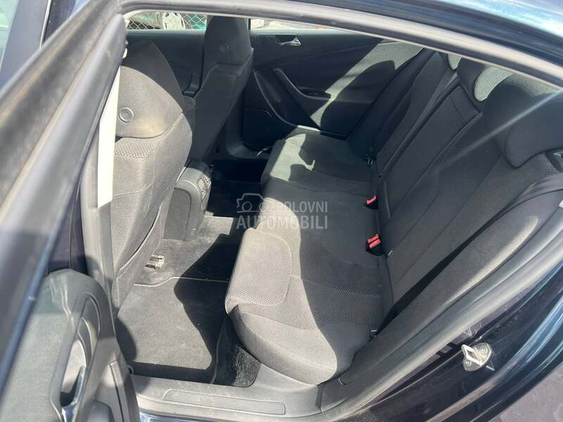 Volkswagen Passat B6 