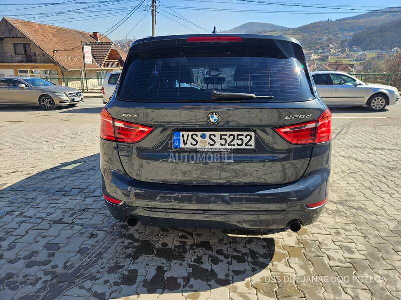 BMW 220 2.0