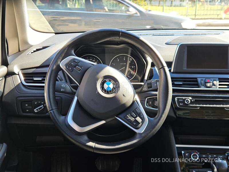 BMW 220 2.0