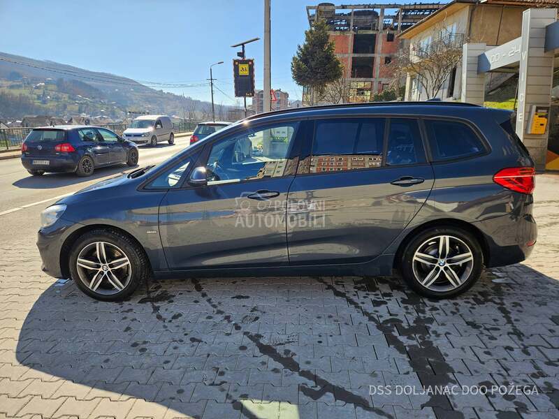 BMW 220 2.0