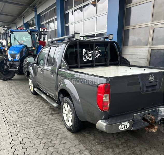 Nissan Navara dCi 2.5 Švajcarska