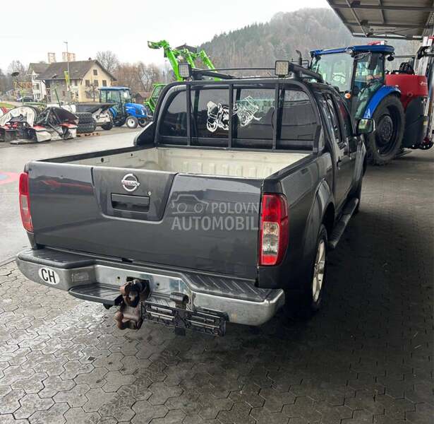 Nissan Navara dCi 2.5 Švajcarska