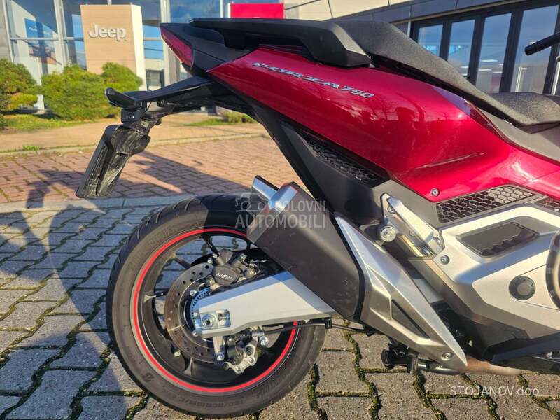 Honda FORZA 750