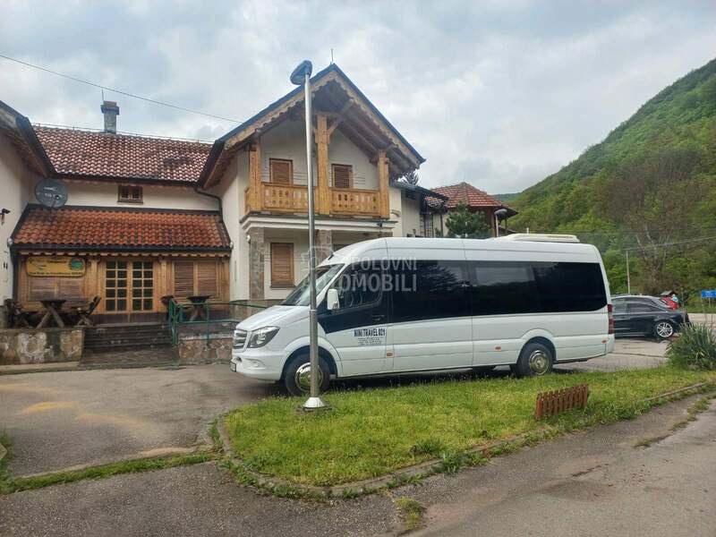 Mercedes Benz Sprinter