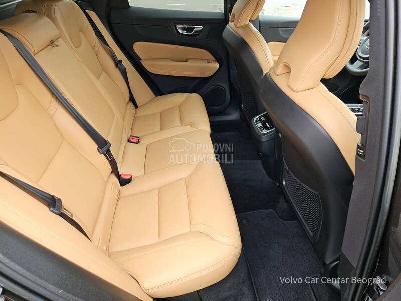 Volvo XC60 B5 ULTIMATE STYLE