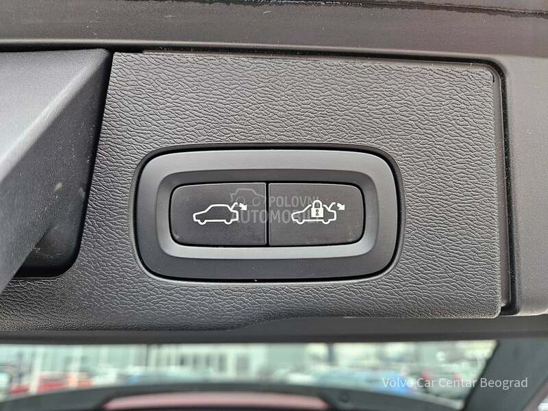 Volvo XC60 B5 ULTIMATE STYLE