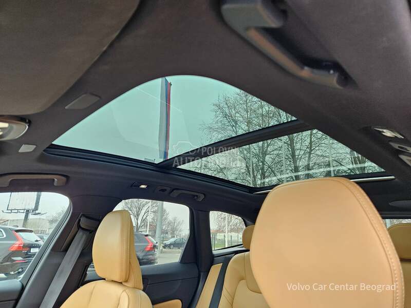 Volvo XC60 B5 ULTIMATE STYLE