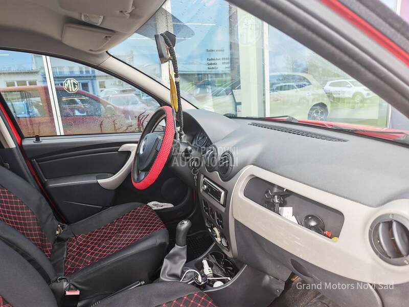 Dacia Stepway 1.2 16V  75hp